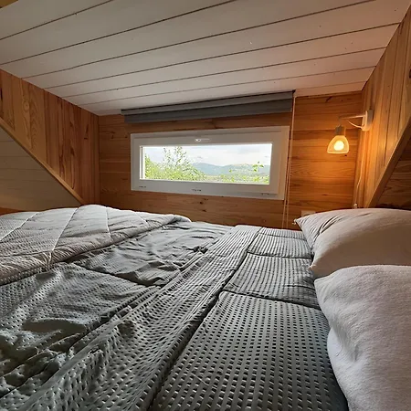 בית נופש Tiny House Au Coeur De La Nature *